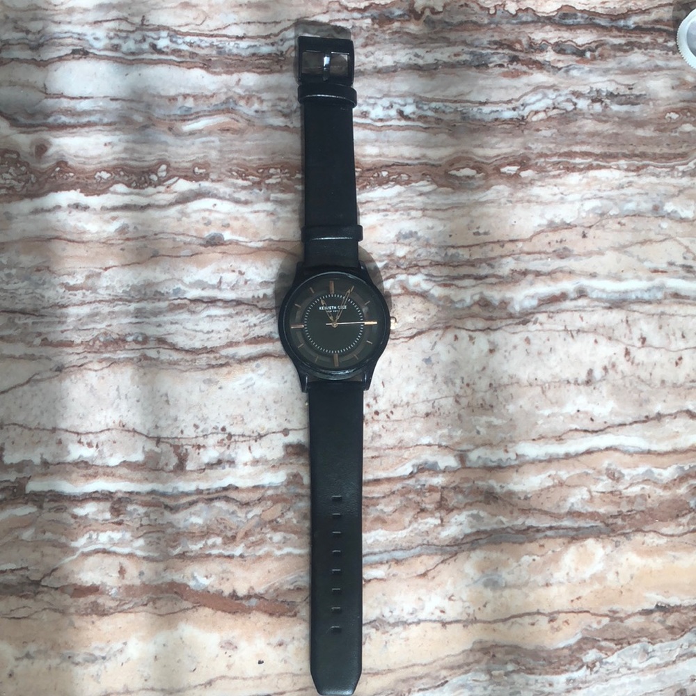 Kenneth Cole  New York Watch